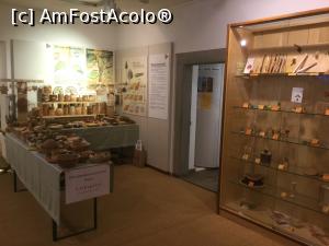 [P11] Rosenheim - Muzeul Tehnicii Lemnului - si aici sunt si obiectele la vanzare » foto by mishu
 - 
<span class="allrVoted glyphicon glyphicon-heart hidden" id="av929211"></span>
<a class="m-l-10 hidden" id="sv929211" onclick="voting_Foto_DelVot(,929211,21261)" role="button">șterge vot <span class="glyphicon glyphicon-remove"></span></a>
<a id="v9929211" class=" c-red"  onclick="voting_Foto_SetVot(929211)" role="button"><span class="glyphicon glyphicon-heart-empty"></span> <b>LIKE</b> = Votează poza</a> <img class="hidden"  id="f929211W9" src="/imagini/loader.gif" border="0" /><span class="AjErrMes hidden" id="e929211ErM"></span>