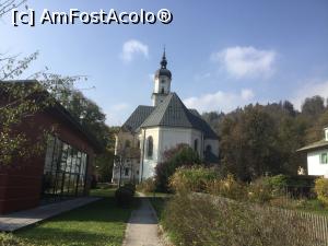 [P27] Kiefersfelden - Biserica catolica 'Sfanta Cruce' » foto by mishu
 - 
<span class="allrVoted glyphicon glyphicon-heart hidden" id="av1022508"></span>
<a class="m-l-10 hidden" id="sv1022508" onclick="voting_Foto_DelVot(,1022508,21261)" role="button">șterge vot <span class="glyphicon glyphicon-remove"></span></a>
<a id="v91022508" class=" c-red"  onclick="voting_Foto_SetVot(1022508)" role="button"><span class="glyphicon glyphicon-heart-empty"></span> <b>LIKE</b> = Votează poza</a> <img class="hidden"  id="f1022508W9" src="/imagini/loader.gif" border="0" /><span class="AjErrMes hidden" id="e1022508ErM"></span>