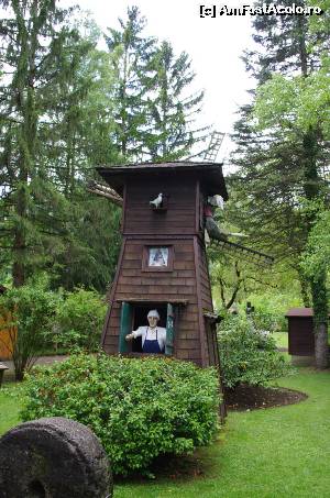 [P16] Märchen-Erlebnispark Marquartstein - locul unde ascultam una dintre povesti » foto by osna
 - 
<span class="allrVoted glyphicon glyphicon-heart hidden" id="av562489"></span>
<a class="m-l-10 hidden" id="sv562489" onclick="voting_Foto_DelVot(,562489,21261)" role="button">șterge vot <span class="glyphicon glyphicon-remove"></span></a>
<a id="v9562489" class=" c-red"  onclick="voting_Foto_SetVot(562489)" role="button"><span class="glyphicon glyphicon-heart-empty"></span> <b>LIKE</b> = Votează poza</a> <img class="hidden"  id="f562489W9" src="/imagini/loader.gif" border="0" /><span class="AjErrMes hidden" id="e562489ErM"></span>