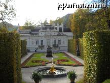 [P03] Parcul si o alta fatada a castelului. » foto by Rodel
 - 
<span class="allrVoted glyphicon glyphicon-heart hidden" id="av329818"></span>
<a class="m-l-10 hidden" id="sv329818" onclick="voting_Foto_DelVot(,329818,21263)" role="button">șterge vot <span class="glyphicon glyphicon-remove"></span></a>
<a id="v9329818" class=" c-red"  onclick="voting_Foto_SetVot(329818)" role="button"><span class="glyphicon glyphicon-heart-empty"></span> <b>LIKE</b> = Votează poza</a> <img class="hidden"  id="f329818W9" src="/imagini/loader.gif" border="0" /><span class="AjErrMes hidden" id="e329818ErM"></span>