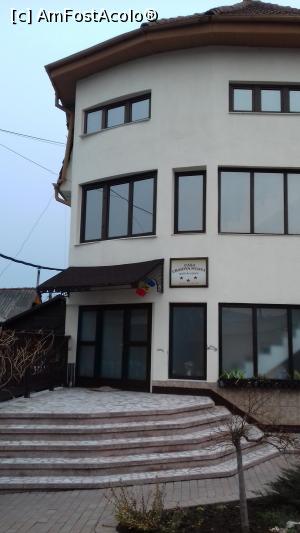 [P01] Pensiunea Casa Craiova Nuova » foto by Mitica49
 - 
<span class="allrVoted glyphicon glyphicon-heart hidden" id="av1062010"></span>
<a class="m-l-10 hidden" id="sv1062010" onclick="voting_Foto_DelVot(,1062010,21264)" role="button">șterge vot <span class="glyphicon glyphicon-remove"></span></a>
<a id="v91062010" class=" c-red"  onclick="voting_Foto_SetVot(1062010)" role="button"><span class="glyphicon glyphicon-heart-empty"></span> <b>LIKE</b> = Votează poza</a> <img class="hidden"  id="f1062010W9" src="/imagini/loader.gif" border="0" /><span class="AjErrMes hidden" id="e1062010ErM"></span>