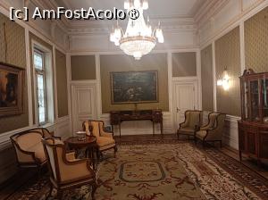[P40] București, Muzeul Național Cotroceni, Apartamentul Empire - Adam, Salonul Adam, Mobilier cu rozete și panglici înnodate din bronz aurit » foto by mprofeanu
 - 
<span class="allrVoted glyphicon glyphicon-heart hidden" id="av1410922"></span>
<a class="m-l-10 hidden" id="sv1410922" onclick="voting_Foto_DelVot(,1410922,21279)" role="button">șterge vot <span class="glyphicon glyphicon-remove"></span></a>
<a id="v91410922" class=" c-red"  onclick="voting_Foto_SetVot(1410922)" role="button"><span class="glyphicon glyphicon-heart-empty"></span> <b>LIKE</b> = Votează poza</a> <img class="hidden"  id="f1410922W9" src="/imagini/loader.gif" border="0" /><span class="AjErrMes hidden" id="e1410922ErM"></span>