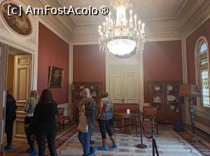 [P41] București, Muzeul Național Cotroceni, Apartamentul Empire - Adam, Salonul Empire tapetat cu mătase vișinie » foto by mprofeanu
 - 
<span class="allrVoted glyphicon glyphicon-heart hidden" id="av1410923"></span>
<a class="m-l-10 hidden" id="sv1410923" onclick="voting_Foto_DelVot(,1410923,21279)" role="button">șterge vot <span class="glyphicon glyphicon-remove"></span></a>
<a id="v91410923" class=" c-red"  onclick="voting_Foto_SetVot(1410923)" role="button"><span class="glyphicon glyphicon-heart-empty"></span> <b>LIKE</b> = Votează poza</a> <img class="hidden"  id="f1410923W9" src="/imagini/loader.gif" border="0" /><span class="AjErrMes hidden" id="e1410923ErM"></span>