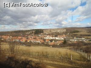 [P01] Un sat transilvan văzut din tren, în drum spre Sibiu » foto by crismis
 - 
<span class="allrVoted glyphicon glyphicon-heart hidden" id="av1137803"></span>
<a class="m-l-10 hidden" id="sv1137803" onclick="voting_Foto_DelVot(,1137803,21281)" role="button">șterge vot <span class="glyphicon glyphicon-remove"></span></a>
<a id="v91137803" class=" c-red"  onclick="voting_Foto_SetVot(1137803)" role="button"><span class="glyphicon glyphicon-heart-empty"></span> <b>LIKE</b> = Votează poza</a> <img class="hidden"  id="f1137803W9" src="/imagini/loader.gif" border="0" /><span class="AjErrMes hidden" id="e1137803ErM"></span>