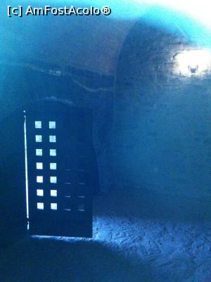 [P16] Ieșim din Fortul Mușatin » foto by Yersinia Pestis
 - 
<span class="allrVoted glyphicon glyphicon-heart hidden" id="av816489"></span>
<a class="m-l-10 hidden" id="sv816489" onclick="voting_Foto_DelVot(,816489,21314)" role="button">șterge vot <span class="glyphicon glyphicon-remove"></span></a>
<a id="v9816489" class=" c-red"  onclick="voting_Foto_SetVot(816489)" role="button"><span class="glyphicon glyphicon-heart-empty"></span> <b>LIKE</b> = Votează poza</a> <img class="hidden"  id="f816489W9" src="/imagini/loader.gif" border="0" /><span class="AjErrMes hidden" id="e816489ErM"></span>