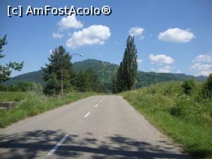 [P40] Ultima fotografie pe care o atașez acestui articol prezintă drumul secundar ce ne-a condus la mănăstirea Pângărați (fotografie realizată la plecare).  » foto by Floryn81
 - 
<span class="allrVoted glyphicon glyphicon-heart hidden" id="av766751"></span>
<a class="m-l-10 hidden" id="sv766751" onclick="voting_Foto_DelVot(,766751,21332)" role="button">șterge vot <span class="glyphicon glyphicon-remove"></span></a>
<a id="v9766751" class=" c-red"  onclick="voting_Foto_SetVot(766751)" role="button"><span class="glyphicon glyphicon-heart-empty"></span> <b>LIKE</b> = Votează poza</a> <img class="hidden"  id="f766751W9" src="/imagini/loader.gif" border="0" /><span class="AjErrMes hidden" id="e766751ErM"></span>