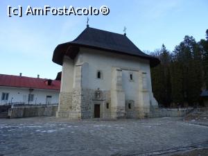 [P04] Biserica suprapusă de la Pângărați. » foto by tata123 🔱
 - 
<span class="allrVoted glyphicon glyphicon-heart hidden" id="av1277612"></span>
<a class="m-l-10 hidden" id="sv1277612" onclick="voting_Foto_DelVot(,1277612,21332)" role="button">șterge vot <span class="glyphicon glyphicon-remove"></span></a>
<a id="v91277612" class=" c-red"  onclick="voting_Foto_SetVot(1277612)" role="button"><span class="glyphicon glyphicon-heart-empty"></span> <b>LIKE</b> = Votează poza</a> <img class="hidden"  id="f1277612W9" src="/imagini/loader.gif" border="0" /><span class="AjErrMes hidden" id="e1277612ErM"></span>