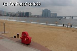 [P51] Busan, Plaja Gwangalli cu nisip fin și apă foarte curată; în depărtare intrarea pe Podul de Diamant » foto by mprofeanu
 - 
<span class="allrVoted glyphicon glyphicon-heart hidden" id="av819163"></span>
<a class="m-l-10 hidden" id="sv819163" onclick="voting_Foto_DelVot(,819163,21334)" role="button">șterge vot <span class="glyphicon glyphicon-remove"></span></a>
<a id="v9819163" class=" c-red"  onclick="voting_Foto_SetVot(819163)" role="button"><span class="glyphicon glyphicon-heart-empty"></span> <b>LIKE</b> = Votează poza</a> <img class="hidden"  id="f819163W9" src="/imagini/loader.gif" border="0" /><span class="AjErrMes hidden" id="e819163ErM"></span>