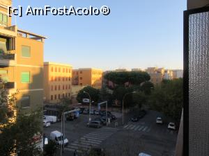 [P02] Fotografie facuta din balcon, in jur este zona rezidentiala.  » foto by valentina
 - 
<span class="allrVoted glyphicon glyphicon-heart hidden" id="av821548"></span>
<a class="m-l-10 hidden" id="sv821548" onclick="voting_Foto_DelVot(,821548,21346)" role="button">șterge vot <span class="glyphicon glyphicon-remove"></span></a>
<a id="v9821548" class=" c-red"  onclick="voting_Foto_SetVot(821548)" role="button"><span class="glyphicon glyphicon-heart-empty"></span> <b>LIKE</b> = Votează poza</a> <img class="hidden"  id="f821548W9" src="/imagini/loader.gif" border="0" /><span class="AjErrMes hidden" id="e821548ErM"></span>