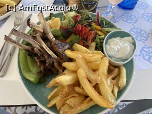 [P04] H. Taverna - restaurantul cu specific cipriot şi grecesc :)) - cotlete de berbecuţ cu cartofi prăjiţi şi salată » foto by nicole33
 - 
<span class="allrVoted glyphicon glyphicon-heart hidden" id="av1495321"></span>
<a class="m-l-10 hidden" id="sv1495321" onclick="voting_Foto_DelVot(,1495321,21354)" role="button">șterge vot <span class="glyphicon glyphicon-remove"></span></a>
<a id="v91495321" class=" c-red"  onclick="voting_Foto_SetVot(1495321)" role="button"><span class="glyphicon glyphicon-heart-empty"></span> <b>LIKE</b> = Votează poza</a> <img class="hidden"  id="f1495321W9" src="/imagini/loader.gif" border="0" /><span class="AjErrMes hidden" id="e1495321ErM"></span>