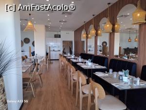 [P08] Argo Burger Bistro - interior restaurant » foto by nicole33
 - 
<span class="allrVoted glyphicon glyphicon-heart hidden" id="av1495325"></span>
<a class="m-l-10 hidden" id="sv1495325" onclick="voting_Foto_DelVot(,1495325,21354)" role="button">șterge vot <span class="glyphicon glyphicon-remove"></span></a>
<a id="v91495325" class=" c-red"  onclick="voting_Foto_SetVot(1495325)" role="button"><span class="glyphicon glyphicon-heart-empty"></span> <b>LIKE</b> = Votează poza</a> <img class="hidden"  id="f1495325W9" src="/imagini/loader.gif" border="0" /><span class="AjErrMes hidden" id="e1495325ErM"></span>