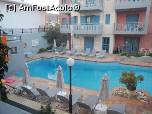 [P08] Piscina si al doilea corp al hotelului.  » foto by rora
 - 
<span class="allrVoted glyphicon glyphicon-heart hidden" id="av901435"></span>
<a class="m-l-10 hidden" id="sv901435" onclick="voting_Foto_DelVot(,901435,21363)" role="button">șterge vot <span class="glyphicon glyphicon-remove"></span></a>
<a id="v9901435" class=" c-red"  onclick="voting_Foto_SetVot(901435)" role="button"><span class="glyphicon glyphicon-heart-empty"></span> <b>LIKE</b> = Votează poza</a> <img class="hidden"  id="f901435W9" src="/imagini/loader.gif" border="0" /><span class="AjErrMes hidden" id="e901435ErM"></span>