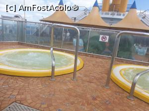 [P16] jacuzzi cu apă fierbinte » foto by robert
 - 
<span class="allrVoted glyphicon glyphicon-heart hidden" id="av1153464"></span>
<a class="m-l-10 hidden" id="sv1153464" onclick="voting_Foto_DelVot(,1153464,21387)" role="button">șterge vot <span class="glyphicon glyphicon-remove"></span></a>
<a id="v91153464" class=" c-red"  onclick="voting_Foto_SetVot(1153464)" role="button"><span class="glyphicon glyphicon-heart-empty"></span> <b>LIKE</b> = Votează poza</a> <img class="hidden"  id="f1153464W9" src="/imagini/loader.gif" border="0" /><span class="AjErrMes hidden" id="e1153464ErM"></span>