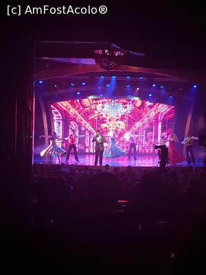 [P04] sala de spectacol » foto by robert
 - 
<span class="allrVoted glyphicon glyphicon-heart hidden" id="av1153452"></span>
<a class="m-l-10 hidden" id="sv1153452" onclick="voting_Foto_DelVot(,1153452,21387)" role="button">șterge vot <span class="glyphicon glyphicon-remove"></span></a>
<a id="v91153452" class=" c-red"  onclick="voting_Foto_SetVot(1153452)" role="button"><span class="glyphicon glyphicon-heart-empty"></span> <b>LIKE</b> = Votează poza</a> <img class="hidden"  id="f1153452W9" src="/imagini/loader.gif" border="0" /><span class="AjErrMes hidden" id="e1153452ErM"></span>