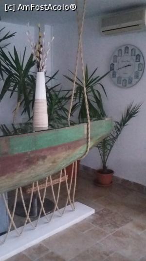 [P14] Decoratiune pe hol » foto by fregata
 - 
<span class="allrVoted glyphicon glyphicon-heart hidden" id="av1145408"></span>
<a class="m-l-10 hidden" id="sv1145408" onclick="voting_Foto_DelVot(,1145408,21391)" role="button">șterge vot <span class="glyphicon glyphicon-remove"></span></a>
<a id="v91145408" class=" c-red"  onclick="voting_Foto_SetVot(1145408)" role="button"><span class="glyphicon glyphicon-heart-empty"></span> <b>LIKE</b> = Votează poza</a> <img class="hidden"  id="f1145408W9" src="/imagini/loader.gif" border="0" /><span class="AjErrMes hidden" id="e1145408ErM"></span>