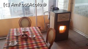 [P51] Centrala termica din locul de fumat care incalzeste coridorul exterior » foto by fregata
 - 
<span class="allrVoted glyphicon glyphicon-heart hidden" id="av1145515"></span>
<a class="m-l-10 hidden" id="sv1145515" onclick="voting_Foto_DelVot(,1145515,21391)" role="button">șterge vot <span class="glyphicon glyphicon-remove"></span></a>
<a id="v91145515" class=" c-red"  onclick="voting_Foto_SetVot(1145515)" role="button"><span class="glyphicon glyphicon-heart-empty"></span> <b>LIKE</b> = Votează poza</a> <img class="hidden"  id="f1145515W9" src="/imagini/loader.gif" border="0" /><span class="AjErrMes hidden" id="e1145515ErM"></span>