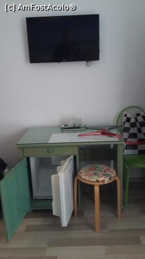 [P08] Interior camera » foto by fregata
 - 
<span class="allrVoted glyphicon glyphicon-heart hidden" id="av1145402"></span>
<a class="m-l-10 hidden" id="sv1145402" onclick="voting_Foto_DelVot(,1145402,21391)" role="button">șterge vot <span class="glyphicon glyphicon-remove"></span></a>
<a id="v91145402" class=" c-red"  onclick="voting_Foto_SetVot(1145402)" role="button"><span class="glyphicon glyphicon-heart-empty"></span> <b>LIKE</b> = Votează poza</a> <img class="hidden"  id="f1145402W9" src="/imagini/loader.gif" border="0" /><span class="AjErrMes hidden" id="e1145402ErM"></span>
