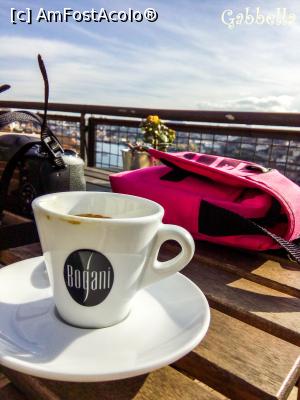[P02] Cafeaua mea, geanta, aparatul si privelistea » foto by GabrielaG
 - 
<span class="allrVoted glyphicon glyphicon-heart hidden" id="av828912"></span>
<a class="m-l-10 hidden" id="sv828912" onclick="voting_Foto_DelVot(,828912,21402)" role="button">șterge vot <span class="glyphicon glyphicon-remove"></span></a>
<a id="v9828912" class=" c-red"  onclick="voting_Foto_SetVot(828912)" role="button"><span class="glyphicon glyphicon-heart-empty"></span> <b>LIKE</b> = Votează poza</a> <img class="hidden"  id="f828912W9" src="/imagini/loader.gif" border="0" /><span class="AjErrMes hidden" id="e828912ErM"></span>