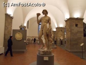 [P06] Muzeul Bargello, Florența. <i>Bacchus</i> de Michelangelo. » foto by mihaelavoicu
 - 
<span class="allrVoted glyphicon glyphicon-heart hidden" id="av1224152"></span>
<a class="m-l-10 hidden" id="sv1224152" onclick="voting_Foto_DelVot(,1224152,21403)" role="button">șterge vot <span class="glyphicon glyphicon-remove"></span></a>
<a id="v91224152" class=" c-red"  onclick="voting_Foto_SetVot(1224152)" role="button"><span class="glyphicon glyphicon-heart-empty"></span> <b>LIKE</b> = Votează poza</a> <img class="hidden"  id="f1224152W9" src="/imagini/loader.gif" border="0" /><span class="AjErrMes hidden" id="e1224152ErM"></span>