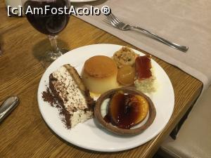 [P33] Lonicera Resort & Spa - Ceva dulce ce se impartea la doi si mai si ramanea » foto by mishu
 - 
<span class="allrVoted glyphicon glyphicon-heart hidden" id="av1012250"></span>
<a class="m-l-10 hidden" id="sv1012250" onclick="voting_Foto_DelVot(,1012250,21411)" role="button">șterge vot <span class="glyphicon glyphicon-remove"></span></a>
<a id="v91012250" class=" c-red"  onclick="voting_Foto_SetVot(1012250)" role="button"><span class="glyphicon glyphicon-heart-empty"></span> <b>LIKE</b> = Votează poza</a> <img class="hidden"  id="f1012250W9" src="/imagini/loader.gif" border="0" /><span class="AjErrMes hidden" id="e1012250ErM"></span>