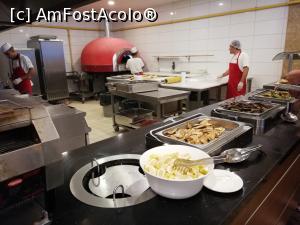 [P12] Zona de grill. Singura zona. Nelipsitul pește de la cină » foto by edulescu
 - 
<span class="allrVoted glyphicon glyphicon-heart hidden" id="av991885"></span>
<a class="m-l-10 hidden" id="sv991885" onclick="voting_Foto_DelVot(,991885,21411)" role="button">șterge vot <span class="glyphicon glyphicon-remove"></span></a>
<a id="v9991885" class=" c-red"  onclick="voting_Foto_SetVot(991885)" role="button"><span class="glyphicon glyphicon-heart-empty"></span> <b>LIKE</b> = Votează poza</a> <img class="hidden"  id="f991885W9" src="/imagini/loader.gif" border="0" /><span class="AjErrMes hidden" id="e991885ErM"></span>