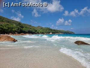 [P05] plaja Anse Lazio » foto by robert
 - 
<span class="allrVoted glyphicon glyphicon-heart hidden" id="av1365544"></span>
<a class="m-l-10 hidden" id="sv1365544" onclick="voting_Foto_DelVot(,1365544,21412)" role="button">șterge vot <span class="glyphicon glyphicon-remove"></span></a>
<a id="v91365544" class=" c-red"  onclick="voting_Foto_SetVot(1365544)" role="button"><span class="glyphicon glyphicon-heart-empty"></span> <b>LIKE</b> = Votează poza</a> <img class="hidden"  id="f1365544W9" src="/imagini/loader.gif" border="0" /><span class="AjErrMes hidden" id="e1365544ErM"></span>