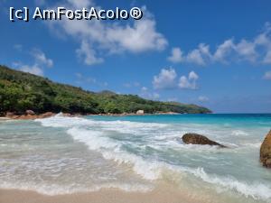 [P06] plaja Anse Lazio » foto by robert
 - 
<span class="allrVoted glyphicon glyphicon-heart hidden" id="av1365545"></span>
<a class="m-l-10 hidden" id="sv1365545" onclick="voting_Foto_DelVot(,1365545,21412)" role="button">șterge vot <span class="glyphicon glyphicon-remove"></span></a>
<a id="v91365545" class=" c-red"  onclick="voting_Foto_SetVot(1365545)" role="button"><span class="glyphicon glyphicon-heart-empty"></span> <b>LIKE</b> = Votează poza</a> <img class="hidden"  id="f1365545W9" src="/imagini/loader.gif" border="0" /><span class="AjErrMes hidden" id="e1365545ErM"></span>