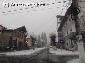 [P02] La intrarea pe strada noastra din Busteni alta era situatia.  » foto by Aurici
 - 
<span class="allrVoted glyphicon glyphicon-heart hidden" id="av829955"></span>
<a class="m-l-10 hidden" id="sv829955" onclick="voting_Foto_DelVot(,829955,21442)" role="button">șterge vot <span class="glyphicon glyphicon-remove"></span></a>
<a id="v9829955" class=" c-red"  onclick="voting_Foto_SetVot(829955)" role="button"><span class="glyphicon glyphicon-heart-empty"></span> <b>LIKE</b> = Votează poza</a> <img class="hidden"  id="f829955W9" src="/imagini/loader.gif" border="0" /><span class="AjErrMes hidden" id="e829955ErM"></span>