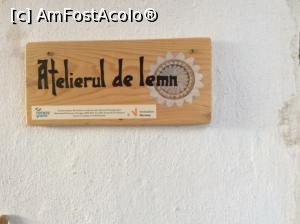[P60] Comana - Satul Mestesugarilor - Atelierul de lemn » foto by mishu
 - 
<span class="allrVoted glyphicon glyphicon-heart hidden" id="av828621"></span>
<a class="m-l-10 hidden" id="sv828621" onclick="voting_Foto_DelVot(,828621,21445)" role="button">șterge vot <span class="glyphicon glyphicon-remove"></span></a>
<a id="v9828621" class=" c-red"  onclick="voting_Foto_SetVot(828621)" role="button"><span class="glyphicon glyphicon-heart-empty"></span> <b>LIKE</b> = Votează poza</a> <img class="hidden"  id="f828621W9" src="/imagini/loader.gif" border="0" /><span class="AjErrMes hidden" id="e828621ErM"></span>