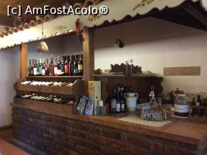[P65] Comana - Casa Comana - in restaurant » foto by mishu
 - 
<span class="allrVoted glyphicon glyphicon-heart hidden" id="av829391"></span>
<a class="m-l-10 hidden" id="sv829391" onclick="voting_Foto_DelVot(,829391,21445)" role="button">șterge vot <span class="glyphicon glyphicon-remove"></span></a>
<a id="v9829391" class=" c-red"  onclick="voting_Foto_SetVot(829391)" role="button"><span class="glyphicon glyphicon-heart-empty"></span> <b>LIKE</b> = Votează poza</a> <img class="hidden"  id="f829391W9" src="/imagini/loader.gif" border="0" /><span class="AjErrMes hidden" id="e829391ErM"></span>