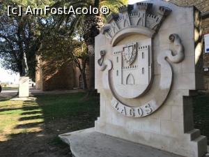 [P28] Lagos - stema orașului aflată lângă <strong>Castelos dos Governadores</strong> » foto by Mika
 - 
<span class="allrVoted glyphicon glyphicon-heart hidden" id="av1160078"></span>
<a class="m-l-10 hidden" id="sv1160078" onclick="voting_Foto_DelVot(,1160078,21452)" role="button">șterge vot <span class="glyphicon glyphicon-remove"></span></a>
<a id="v91160078" class=" c-red"  onclick="voting_Foto_SetVot(1160078)" role="button"><span class="glyphicon glyphicon-heart-empty"></span> <b>LIKE</b> = Votează poza</a> <img class="hidden"  id="f1160078W9" src="/imagini/loader.gif" border="0" /><span class="AjErrMes hidden" id="e1160078ErM"></span>