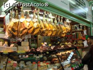 [P11] Mercado el Fontan -interior, miros de jamboane suculente.  » foto by mireille
 - 
<span class="allrVoted glyphicon glyphicon-heart hidden" id="av1004600"></span>
<a class="m-l-10 hidden" id="sv1004600" onclick="voting_Foto_DelVot(,1004600,21454)" role="button">șterge vot <span class="glyphicon glyphicon-remove"></span></a>
<a id="v91004600" class=" c-red"  onclick="voting_Foto_SetVot(1004600)" role="button"><span class="glyphicon glyphicon-heart-empty"></span> <b>LIKE</b> = Votează poza</a> <img class="hidden"  id="f1004600W9" src="/imagini/loader.gif" border="0" /><span class="AjErrMes hidden" id="e1004600ErM"></span>