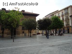 [P21] Plaza Porlier si palatul sobru Camposagrades.  » foto by mireille
 - 
<span class="allrVoted glyphicon glyphicon-heart hidden" id="av1004613"></span>
<a class="m-l-10 hidden" id="sv1004613" onclick="voting_Foto_DelVot(,1004613,21454)" role="button">șterge vot <span class="glyphicon glyphicon-remove"></span></a>
<a id="v91004613" class=" c-red"  onclick="voting_Foto_SetVot(1004613)" role="button"><span class="glyphicon glyphicon-heart-empty"></span> <b>LIKE</b> = Votează poza</a> <img class="hidden"  id="f1004613W9" src="/imagini/loader.gif" border="0" /><span class="AjErrMes hidden" id="e1004613ErM"></span>
