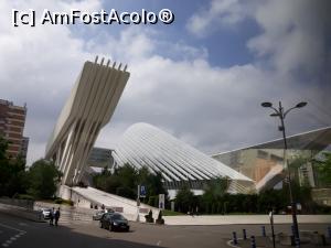 [P32] Palatul Congreselor din Oviedo - » foto by mireille
 - 
<span class="allrVoted glyphicon glyphicon-heart hidden" id="av1004641"></span>
<a class="m-l-10 hidden" id="sv1004641" onclick="voting_Foto_DelVot(,1004641,21454)" role="button">șterge vot <span class="glyphicon glyphicon-remove"></span></a>
<a id="v91004641" class=" c-red"  onclick="voting_Foto_SetVot(1004641)" role="button"><span class="glyphicon glyphicon-heart-empty"></span> <b>LIKE</b> = Votează poza</a> <img class="hidden"  id="f1004641W9" src="/imagini/loader.gif" border="0" /><span class="AjErrMes hidden" id="e1004641ErM"></span>