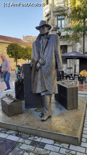 [P02] Statuia El Regreso,Călătorul » foto by Mitica49
 - 
<span class="allrVoted glyphicon glyphicon-heart hidden" id="av1424168"></span>
<a class="m-l-10 hidden" id="sv1424168" onclick="voting_Foto_DelVot(,1424168,21454)" role="button">șterge vot <span class="glyphicon glyphicon-remove"></span></a>
<a id="v91424168" class=" c-red"  onclick="voting_Foto_SetVot(1424168)" role="button"><span class="glyphicon glyphicon-heart-empty"></span> <b>LIKE</b> = Votează poza</a> <img class="hidden"  id="f1424168W9" src="/imagini/loader.gif" border="0" /><span class="AjErrMes hidden" id="e1424168ErM"></span>