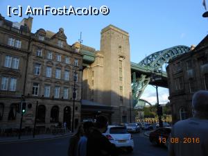 [P07] Newcastle - Vedere din oraș, în apropiere de râu.  » foto by iulianic
 - 
<span class="allrVoted glyphicon glyphicon-heart hidden" id="av829121"></span>
<a class="m-l-10 hidden" id="sv829121" onclick="voting_Foto_DelVot(,829121,21455)" role="button">șterge vot <span class="glyphicon glyphicon-remove"></span></a>
<a id="v9829121" class=" c-red"  onclick="voting_Foto_SetVot(829121)" role="button"><span class="glyphicon glyphicon-heart-empty"></span> <b>LIKE</b> = Votează poza</a> <img class="hidden"  id="f829121W9" src="/imagini/loader.gif" border="0" /><span class="AjErrMes hidden" id="e829121ErM"></span>