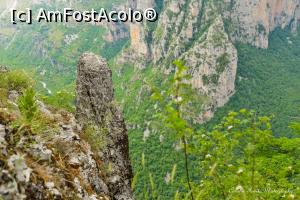 [P83] Canionul Vikos la Oxya.  » foto by Vlahos2003
 - 
<span class="allrVoted glyphicon glyphicon-heart hidden" id="av713657"></span>
<a class="m-l-10 hidden" id="sv713657" onclick="voting_Foto_DelVot(,713657,21484)" role="button">șterge vot <span class="glyphicon glyphicon-remove"></span></a>
<a id="v9713657" class=" c-red"  onclick="voting_Foto_SetVot(713657)" role="button"><span class="glyphicon glyphicon-heart-empty"></span> <b>LIKE</b> = Votează poza</a> <img class="hidden"  id="f713657W9" src="/imagini/loader.gif" border="0" /><span class="AjErrMes hidden" id="e713657ErM"></span>