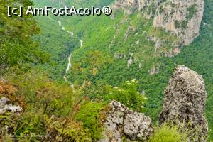 [P85] Canionul Vikos la Oxya.  » foto by Vlahos2003
 - 
<span class="allrVoted glyphicon glyphicon-heart hidden" id="av713659"></span>
<a class="m-l-10 hidden" id="sv713659" onclick="voting_Foto_DelVot(,713659,21484)" role="button">șterge vot <span class="glyphicon glyphicon-remove"></span></a>
<a id="v9713659" class=" c-red"  onclick="voting_Foto_SetVot(713659)" role="button"><span class="glyphicon glyphicon-heart-empty"></span> <b>LIKE</b> = Votează poza</a> <img class="hidden"  id="f713659W9" src="/imagini/loader.gif" border="0" /><span class="AjErrMes hidden" id="e713659ErM"></span>