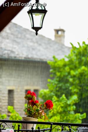 [P99] Muscata in ploaie undeva la o taverna din Monodendri.  » foto by Vlahos2003
 - 
<span class="allrVoted glyphicon glyphicon-heart hidden" id="av713673"></span>
<a class="m-l-10 hidden" id="sv713673" onclick="voting_Foto_DelVot(,713673,21484)" role="button">șterge vot <span class="glyphicon glyphicon-remove"></span></a>
<a id="v9713673" class=" c-red"  onclick="voting_Foto_SetVot(713673)" role="button"><span class="glyphicon glyphicon-heart-empty"></span> <b>LIKE</b> = Votează poza</a> <img class="hidden"  id="f713673W9" src="/imagini/loader.gif" border="0" /><span class="AjErrMes hidden" id="e713673ErM"></span>