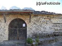 [P23] Taverna in Megalo Papingo » foto by marius.covaci
 - 
<span class="allrVoted glyphicon glyphicon-heart hidden" id="av204395"></span>
<a class="m-l-10 hidden" id="sv204395" onclick="voting_Foto_DelVot(,204395,21484)" role="button">șterge vot <span class="glyphicon glyphicon-remove"></span></a>
<a id="v9204395" class=" c-red"  onclick="voting_Foto_SetVot(204395)" role="button"><span class="glyphicon glyphicon-heart-empty"></span> <b>LIKE</b> = Votează poza</a> <img class="hidden"  id="f204395W9" src="/imagini/loader.gif" border="0" /><span class="AjErrMes hidden" id="e204395ErM"></span>