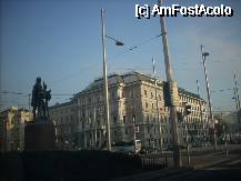 [P07] Cladiri in orasul Viena » foto by georgiana
 - 
<span class="allrVoted glyphicon glyphicon-heart hidden" id="av58075"></span>
<a class="m-l-10 hidden" id="sv58075" onclick="voting_Foto_DelVot(,58075,21492)" role="button">șterge vot <span class="glyphicon glyphicon-remove"></span></a>
<a id="v958075" class=" c-red"  onclick="voting_Foto_SetVot(58075)" role="button"><span class="glyphicon glyphicon-heart-empty"></span> <b>LIKE</b> = Votează poza</a> <img class="hidden"  id="f58075W9" src="/imagini/loader.gif" border="0" /><span class="AjErrMes hidden" id="e58075ErM"></span>
