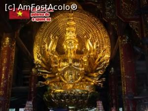 [P17] Budha, împărțind mărinimie și pace credincioșilor.  » foto by glcitizen
 - 
<span class="allrVoted glyphicon glyphicon-heart hidden" id="av838378"></span>
<a class="m-l-10 hidden" id="sv838378" onclick="voting_Foto_DelVot(,838378,21495)" role="button">șterge vot <span class="glyphicon glyphicon-remove"></span></a>
<a id="v9838378" class=" c-red"  onclick="voting_Foto_SetVot(838378)" role="button"><span class="glyphicon glyphicon-heart-empty"></span> <b>LIKE</b> = Votează poza</a> <img class="hidden"  id="f838378W9" src="/imagini/loader.gif" border="0" /><span class="AjErrMes hidden" id="e838378ErM"></span>