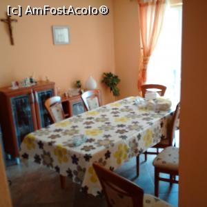 [P03] Bucataria » foto by horachira
 - 
<span class="allrVoted glyphicon glyphicon-heart hidden" id="av832226"></span>
<a class="m-l-10 hidden" id="sv832226" onclick="voting_Foto_DelVot(,832226,21506)" role="button">șterge vot <span class="glyphicon glyphicon-remove"></span></a>
<a id="v9832226" class=" c-red"  onclick="voting_Foto_SetVot(832226)" role="button"><span class="glyphicon glyphicon-heart-empty"></span> <b>LIKE</b> = Votează poza</a> <img class="hidden"  id="f832226W9" src="/imagini/loader.gif" border="0" /><span class="AjErrMes hidden" id="e832226ErM"></span>