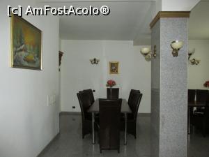 [P14] sala de mese » foto by Testosu'
 - 
<span class="allrVoted glyphicon glyphicon-heart hidden" id="av832125"></span>
<a class="m-l-10 hidden" id="sv832125" onclick="voting_Foto_DelVot(,832125,21508)" role="button">șterge vot <span class="glyphicon glyphicon-remove"></span></a>
<a id="v9832125" class=" c-red"  onclick="voting_Foto_SetVot(832125)" role="button"><span class="glyphicon glyphicon-heart-empty"></span> <b>LIKE</b> = Votează poza</a> <img class="hidden"  id="f832125W9" src="/imagini/loader.gif" border="0" /><span class="AjErrMes hidden" id="e832125ErM"></span>