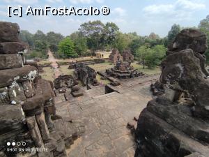 [P23] Bakong Temple » foto by Pușcașu Marin
 - 
<span class="allrVoted glyphicon glyphicon-heart hidden" id="av1385116"></span>
<a class="m-l-10 hidden" id="sv1385116" onclick="voting_Foto_DelVot(,1385116,21517)" role="button">șterge vot <span class="glyphicon glyphicon-remove"></span></a>
<a id="v91385116" class=" c-red"  onclick="voting_Foto_SetVot(1385116)" role="button"><span class="glyphicon glyphicon-heart-empty"></span> <b>LIKE</b> = Votează poza</a> <img class="hidden"  id="f1385116W9" src="/imagini/loader.gif" border="0" /><span class="AjErrMes hidden" id="e1385116ErM"></span>