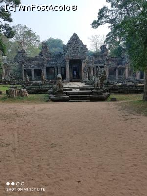 [P36] Preah Khan » foto by Pușcașu Marin
 - 
<span class="allrVoted glyphicon glyphicon-heart hidden" id="av1385805"></span>
<a class="m-l-10 hidden" id="sv1385805" onclick="voting_Foto_DelVot(,1385805,21517)" role="button">șterge vot <span class="glyphicon glyphicon-remove"></span></a>
<a id="v91385805" class=" c-red"  onclick="voting_Foto_SetVot(1385805)" role="button"><span class="glyphicon glyphicon-heart-empty"></span> <b>LIKE</b> = Votează poza</a> <img class="hidden"  id="f1385805W9" src="/imagini/loader.gif" border="0" /><span class="AjErrMes hidden" id="e1385805ErM"></span>