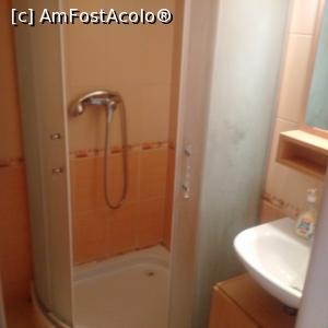 [P11] una din bai » foto by horachira
 - 
<span class="allrVoted glyphicon glyphicon-heart hidden" id="av832807"></span>
<a class="m-l-10 hidden" id="sv832807" onclick="voting_Foto_DelVot(,832807,21519)" role="button">șterge vot <span class="glyphicon glyphicon-remove"></span></a>
<a id="v9832807" class=" c-red"  onclick="voting_Foto_SetVot(832807)" role="button"><span class="glyphicon glyphicon-heart-empty"></span> <b>LIKE</b> = Votează poza</a> <img class="hidden"  id="f832807W9" src="/imagini/loader.gif" border="0" /><span class="AjErrMes hidden" id="e832807ErM"></span>