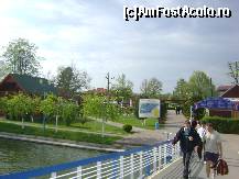 [P01] Tg. Mures - podul peste Mures la intrare in Weekend » foto by biancuta
 - 
<span class="allrVoted glyphicon glyphicon-heart hidden" id="av68310"></span>
<a class="m-l-10 hidden" id="sv68310" onclick="voting_Foto_DelVot(,68310,21521)" role="button">șterge vot <span class="glyphicon glyphicon-remove"></span></a>
<a id="v968310" class=" c-red"  onclick="voting_Foto_SetVot(68310)" role="button"><span class="glyphicon glyphicon-heart-empty"></span> <b>LIKE</b> = Votează poza</a> <img class="hidden"  id="f68310W9" src="/imagini/loader.gif" border="0" /><span class="AjErrMes hidden" id="e68310ErM"></span>