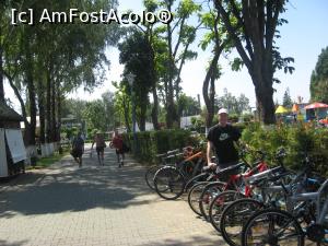 [P23] S-au instalat si rasteluri pentru biciclete » foto by dorgo
 - 
<span class="allrVoted glyphicon glyphicon-heart hidden" id="av734664"></span>
<a class="m-l-10 hidden" id="sv734664" onclick="voting_Foto_DelVot(,734664,21521)" role="button">șterge vot <span class="glyphicon glyphicon-remove"></span></a>
<a id="v9734664" class=" c-red"  onclick="voting_Foto_SetVot(734664)" role="button"><span class="glyphicon glyphicon-heart-empty"></span> <b>LIKE</b> = Votează poza</a> <img class="hidden"  id="f734664W9" src="/imagini/loader.gif" border="0" /><span class="AjErrMes hidden" id="e734664ErM"></span>
