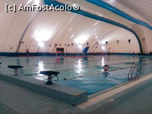 [P15] Interiorul piscinei olimpice » foto by dorgo
 - 
<span class="allrVoted glyphicon glyphicon-heart hidden" id="av833053"></span>
<a class="m-l-10 hidden" id="sv833053" onclick="voting_Foto_DelVot(,833053,21521)" role="button">șterge vot <span class="glyphicon glyphicon-remove"></span></a>
<a id="v9833053" class=" c-red"  onclick="voting_Foto_SetVot(833053)" role="button"><span class="glyphicon glyphicon-heart-empty"></span> <b>LIKE</b> = Votează poza</a> <img class="hidden"  id="f833053W9" src="/imagini/loader.gif" border="0" /><span class="AjErrMes hidden" id="e833053ErM"></span>
